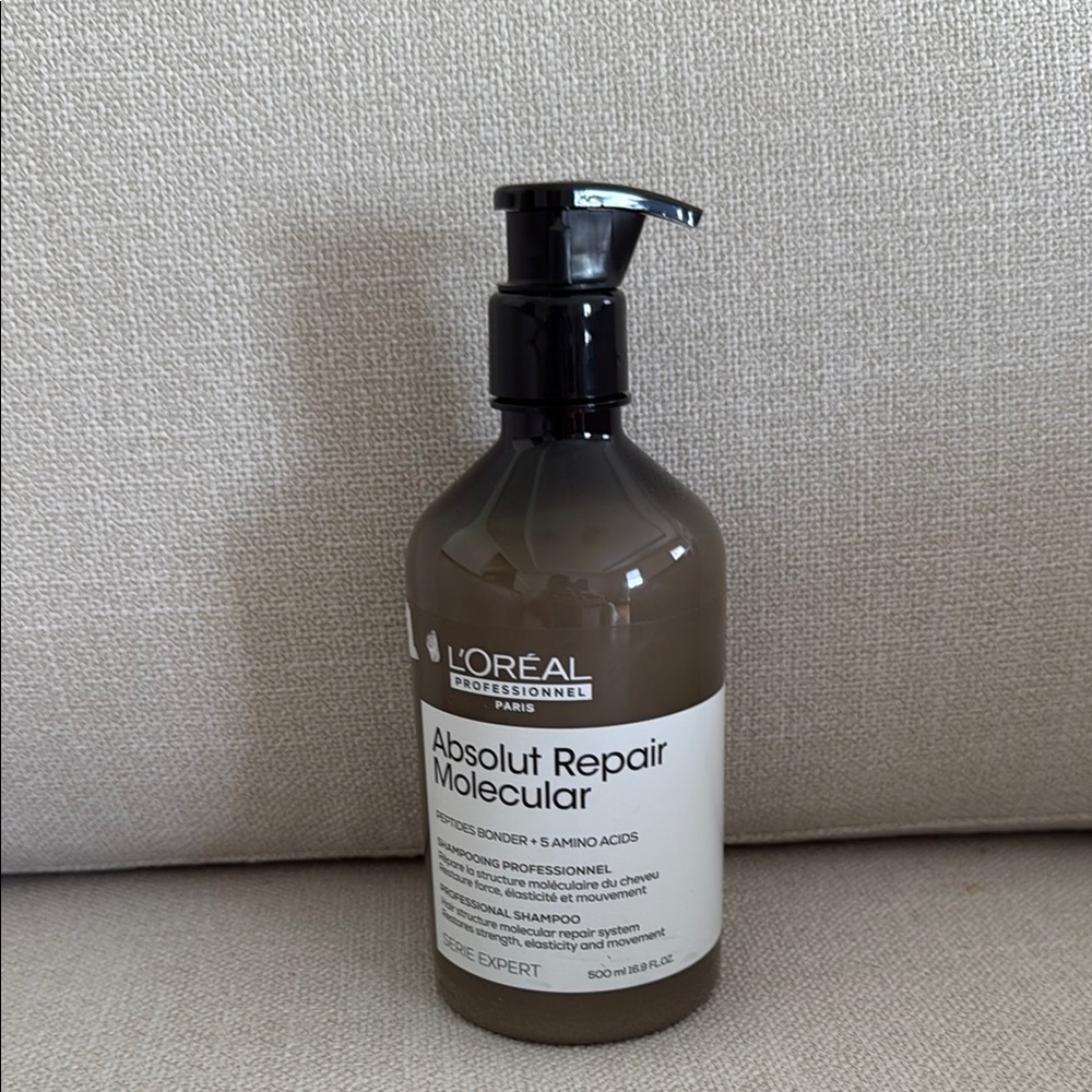 L'Oreal Absolut Repair Molecular Shampoo 16.9oz